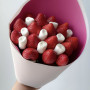 Букет из клубники в шоколаде с маршмэллоу — вид 2